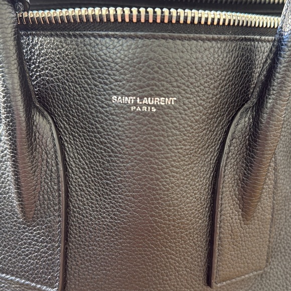 Sac de Jour in Grained Leather - Picture 2 of 4